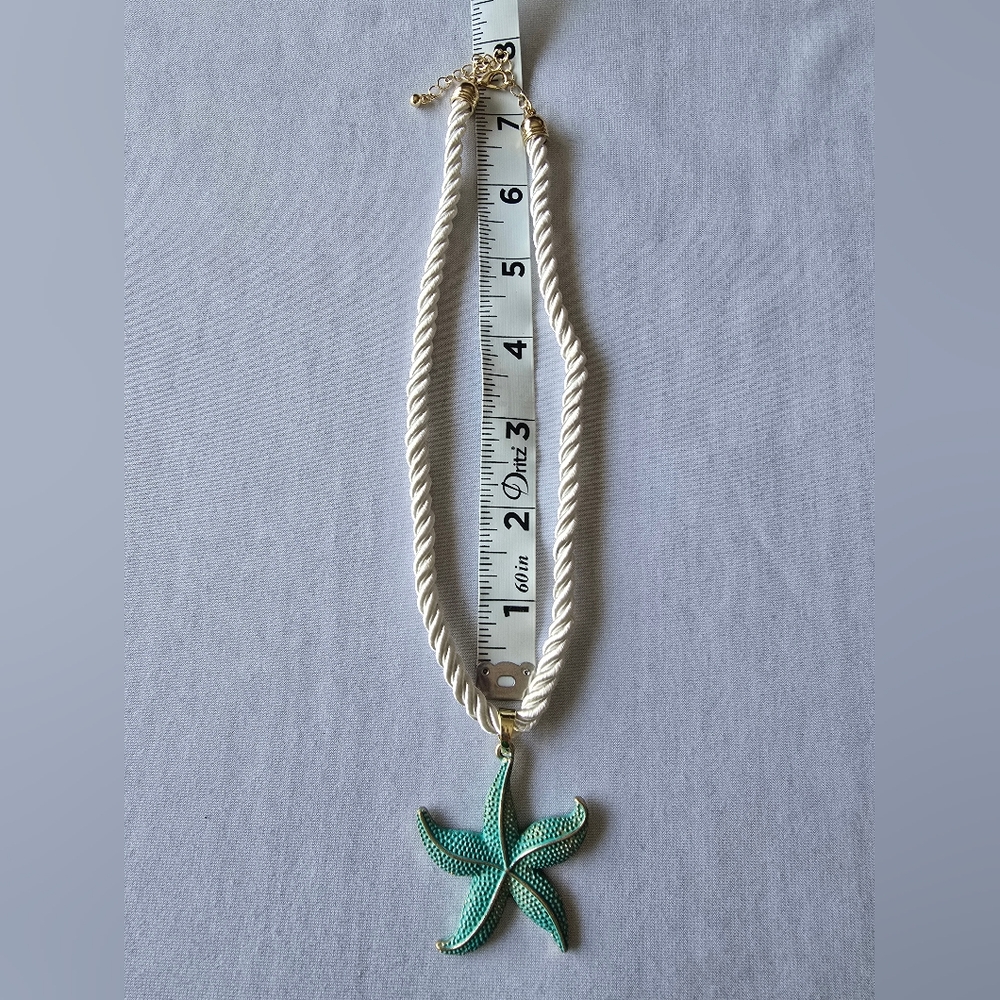 Trending Elegant Starfish Pendant Necklace - Picture 11 of 11